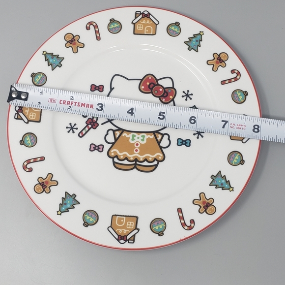Hello Kitty 8" Christmas Plate - Picture 8 of 9